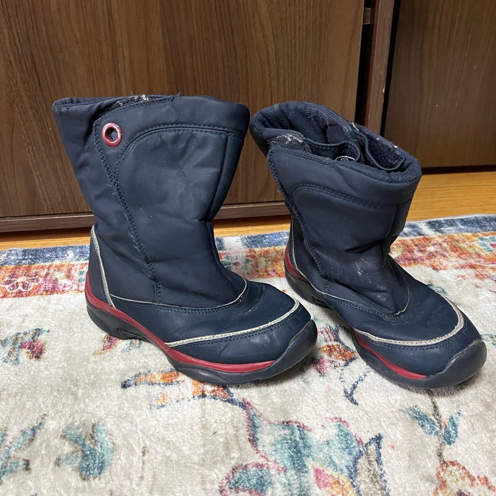 Kids Navy and Red Winter Boots